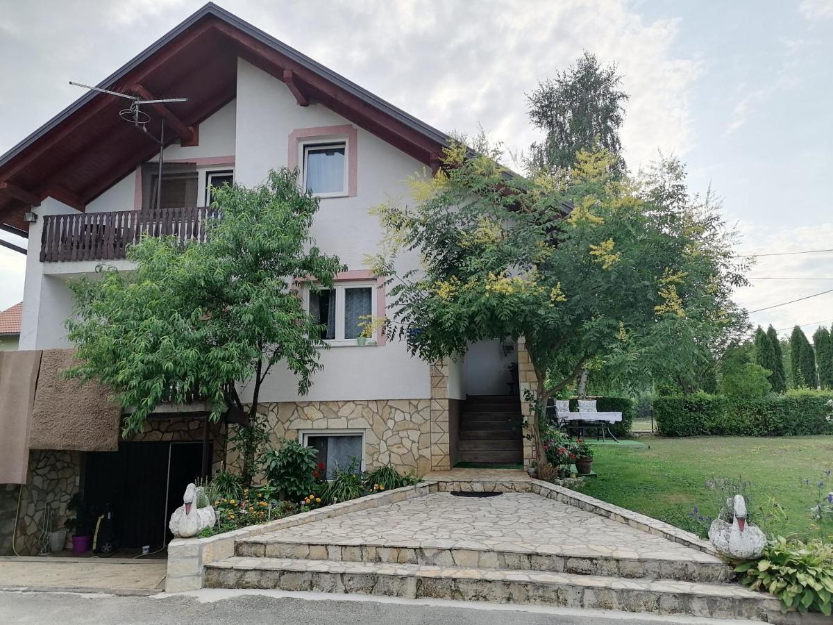 Ferienwohnung Apartman Jasmin Čatrnja Exterior foto